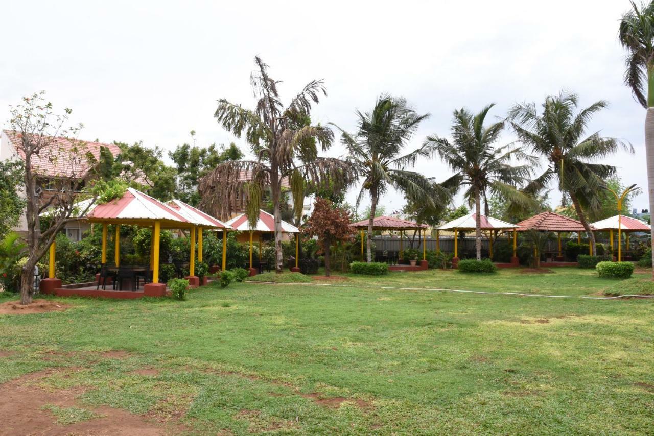 Park Beach Resort Chennai Extérieur photo