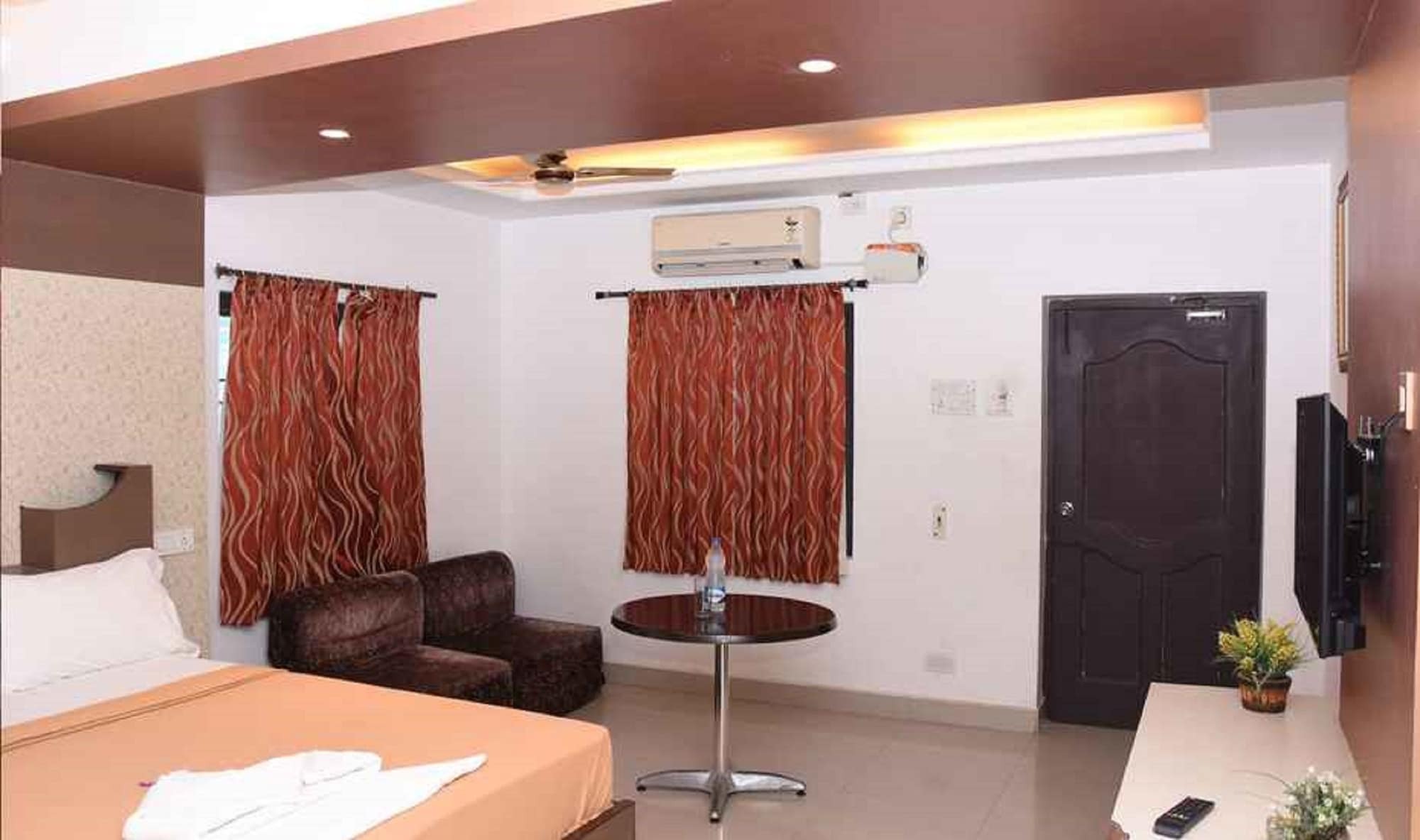 Park Beach Resort Chennai Extérieur photo